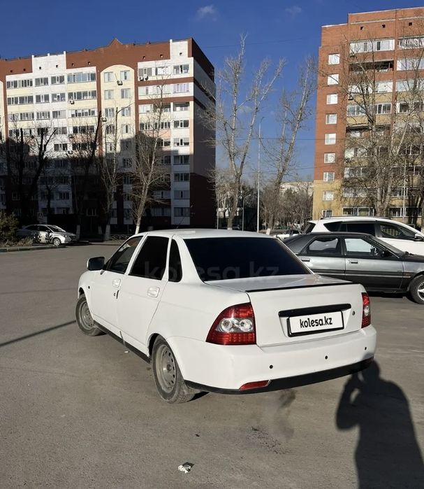 Продам приору живой