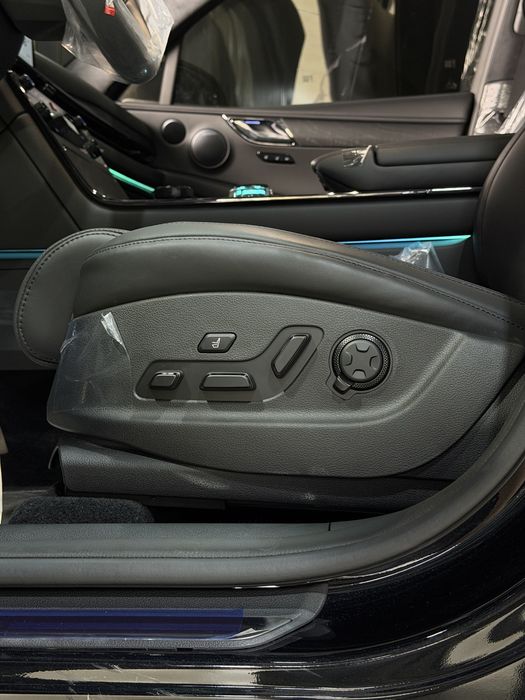 Genesis GV80 (Full option) night series