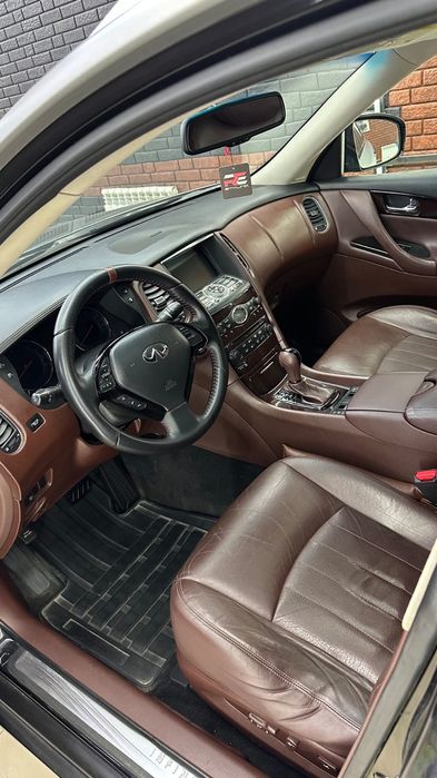 Продам Инфинити EX35