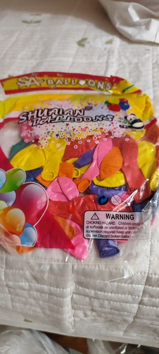 Продам шарики разные.