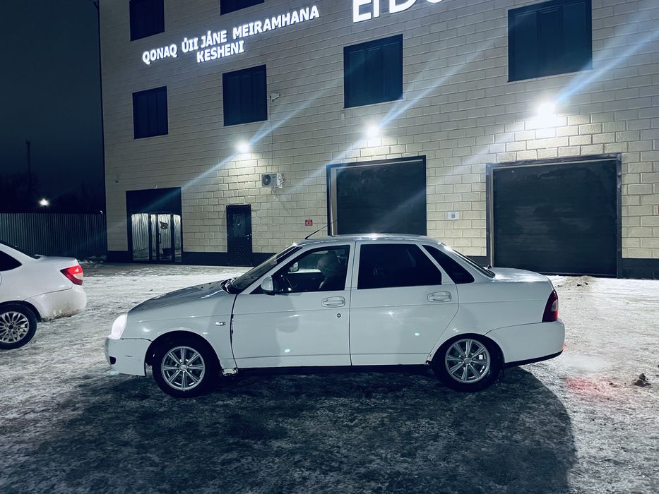 Продам приора 2 2013 года