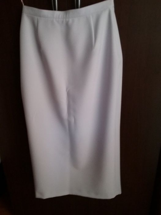 Costum de dama , marimea 42 nou