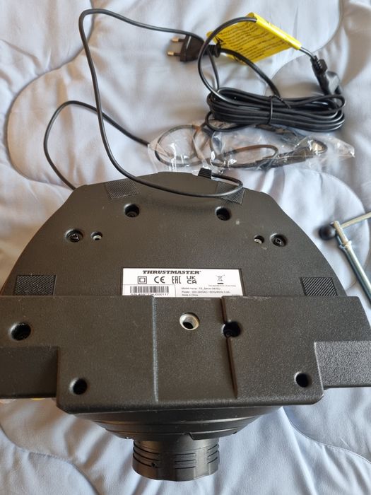Thrustmaster tx Servo Base серво за симолатор често ново