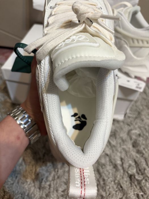 Off-white odsy 1000