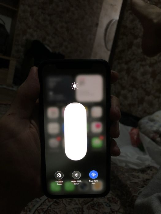 Айфон 11 про срочна !