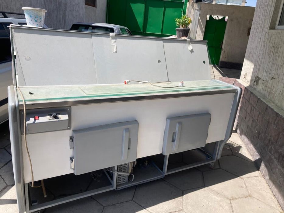 Продам б/у два в одном холодильник