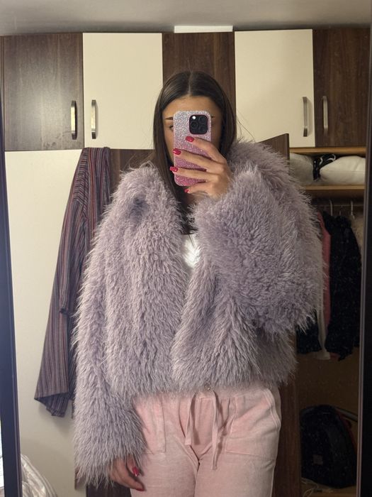 Палто с косъм Bershka