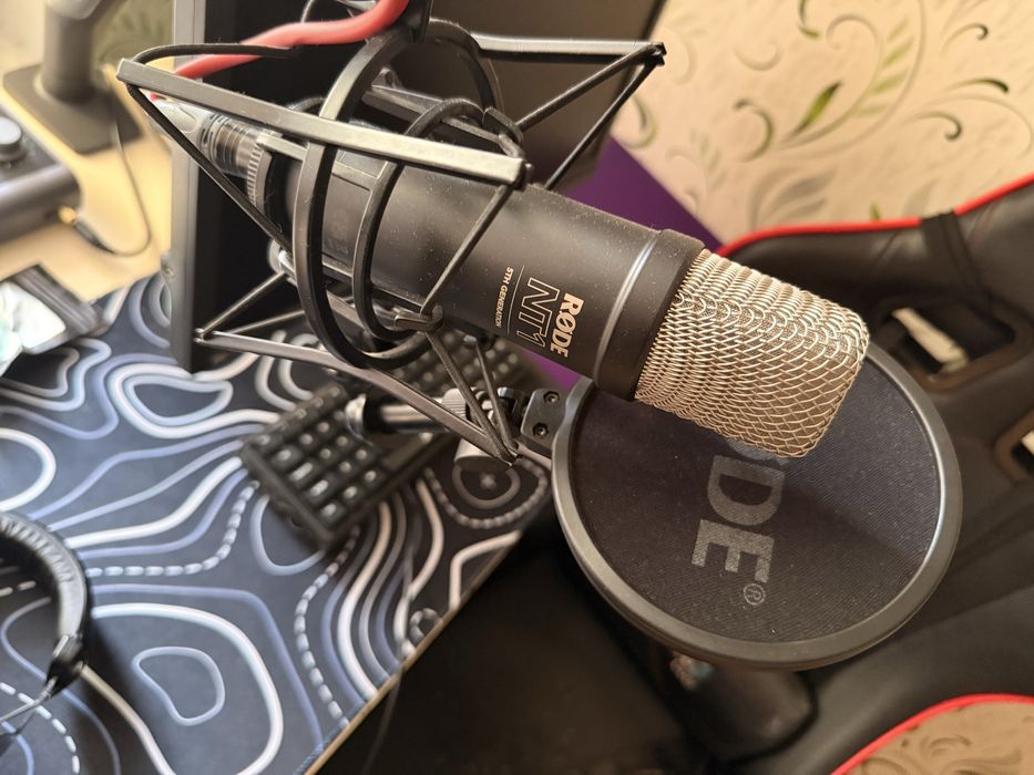 Студийный микрофон Rode nt1 5 gen silver