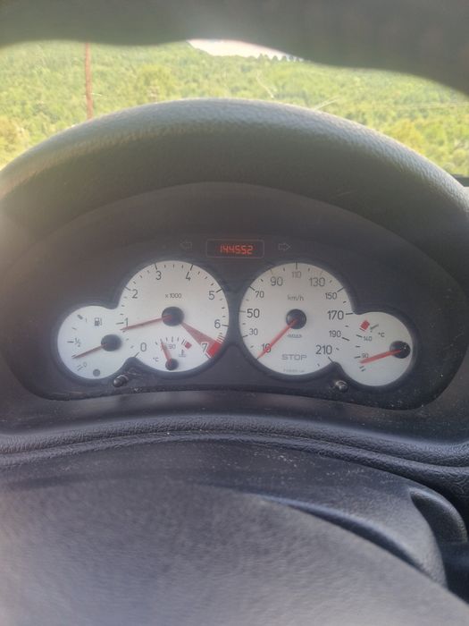 Vând sau schimb...
