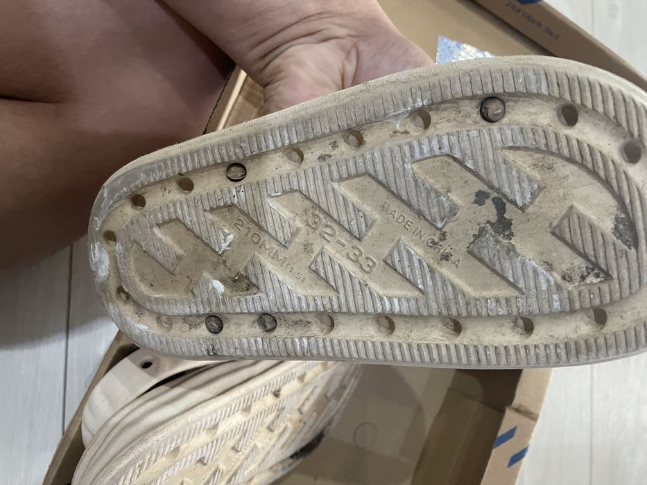 Көктемгі аяқ киім, қыз балаға