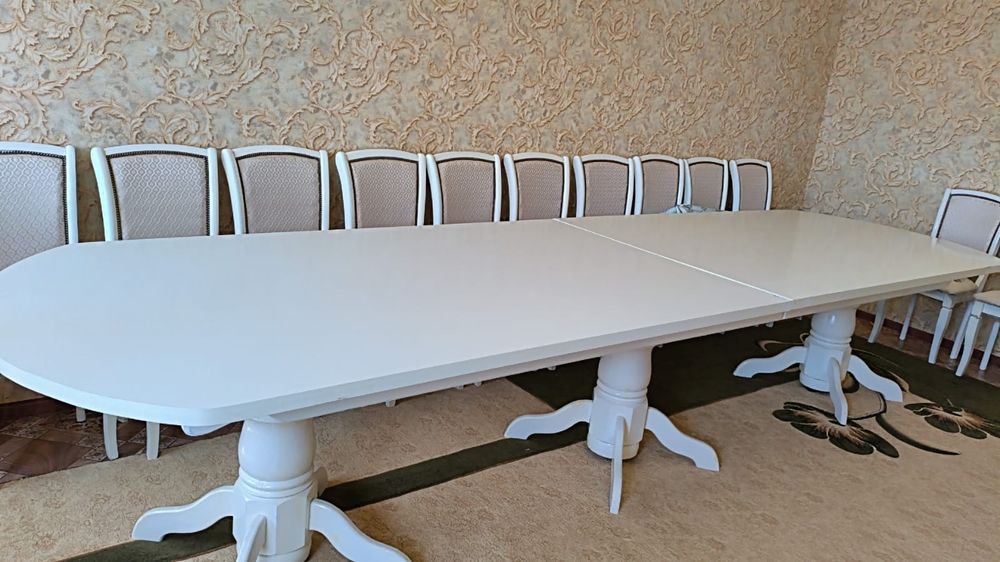 Стол для гостиной комплект