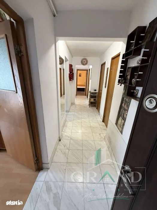 Apartament 3 camere, Manastur