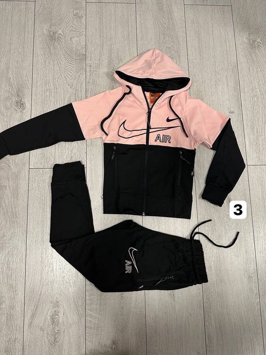 Trening copii silon 

1️⃣92,98,104,110,116,128,140,152,164,1