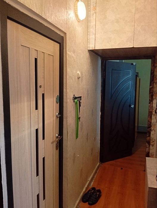 Своя, двух переделанная в трёх