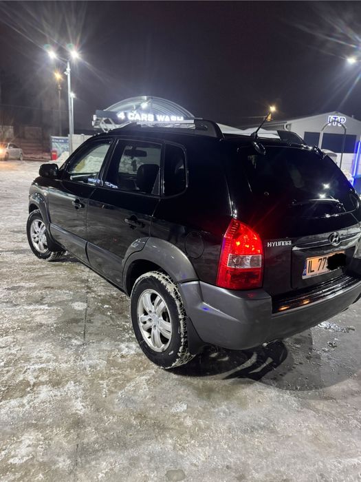 Vând   Hyundai Tucson