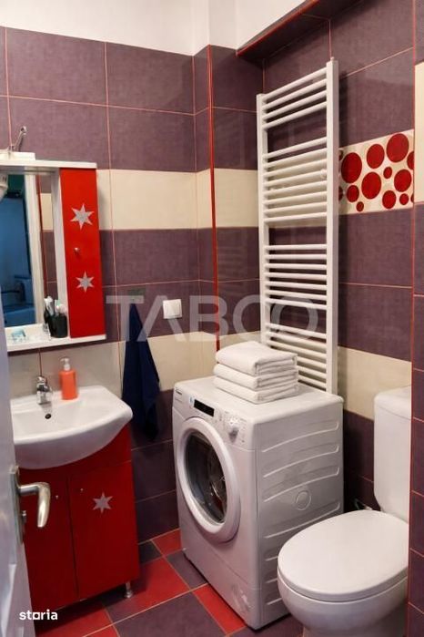 Apartament cu 3 camere suprafata generoasa 82 mp si balcon in Manastur