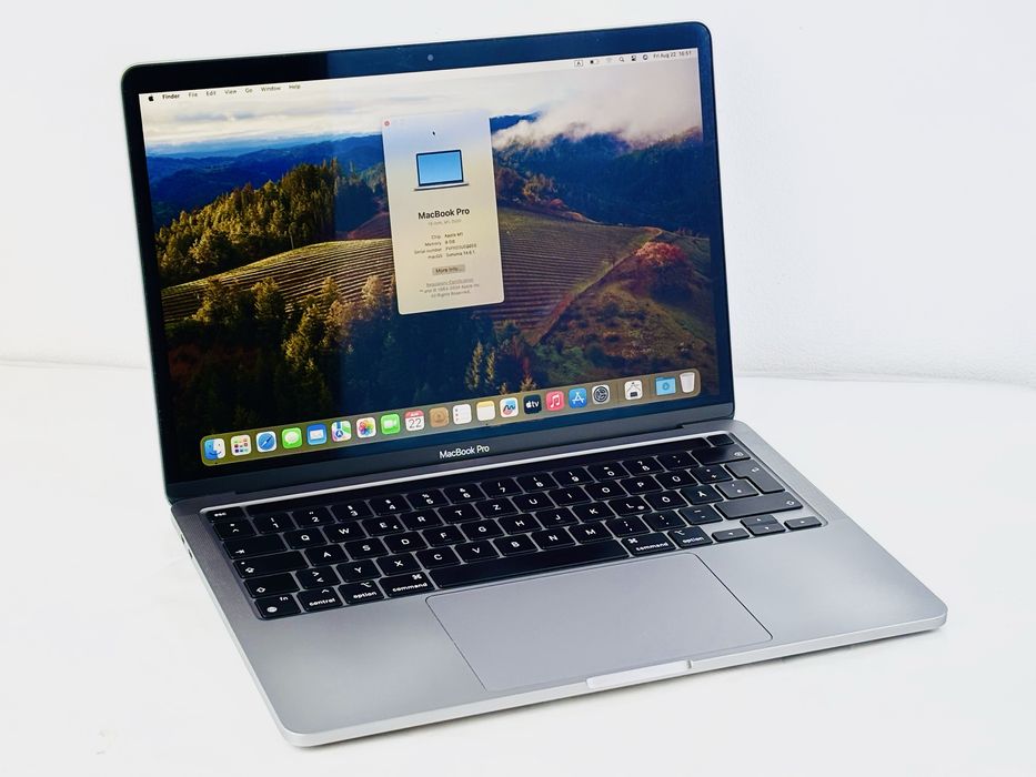 Apple MacBook Pro 13" M1 16RAM 1TB Touch Bar 92% Батерия! Гаранция!