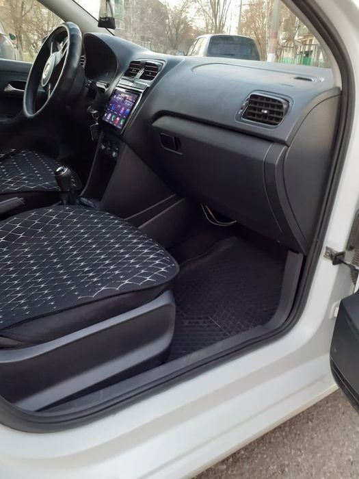 Продам машину Polo