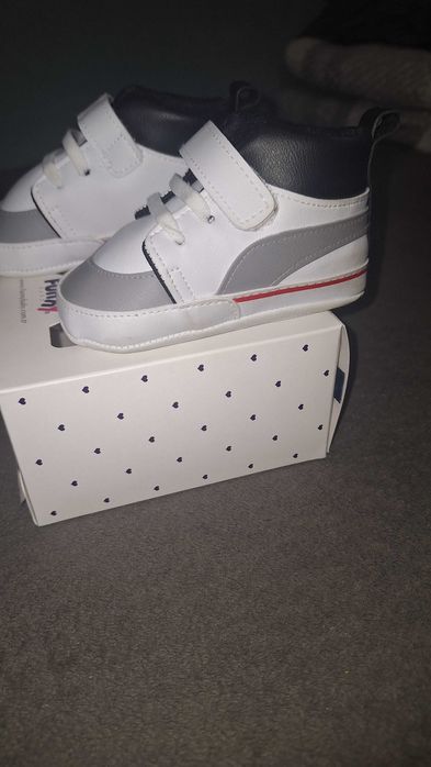 Бебешки буйки Funny Baby - Premium, размер 18, 8-12 м, кецове, бели