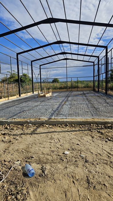 Vindem structuri metalice 8x20x4