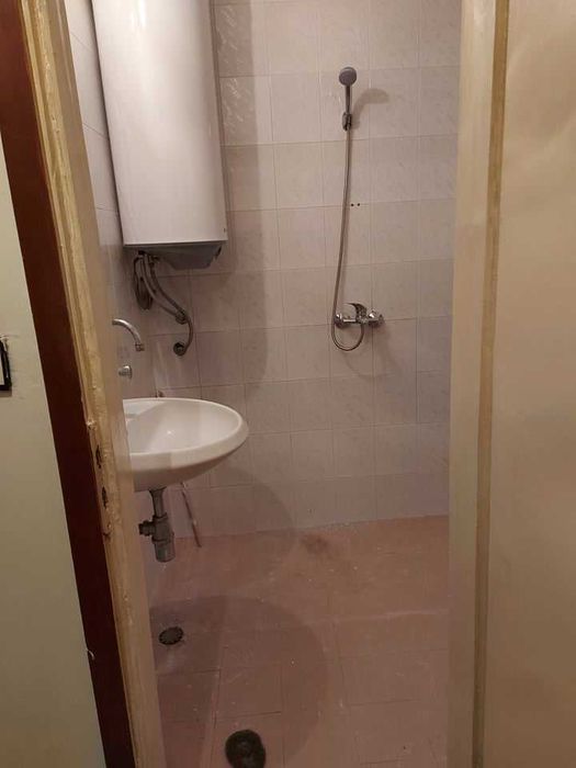 Дава се под наем Двустаен апартамент в Бургас, Възраждане - 55 кв.м за 150 € - Снимка #10