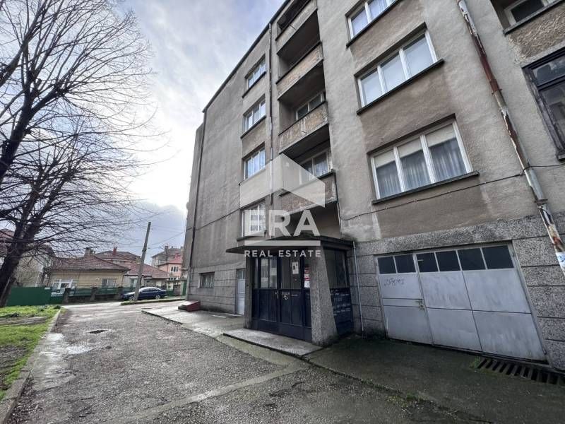Продава се Четиристаен апартамент в Силистра, Меджиди Табия - 122 кв.м за 652 €/кв.м - Снимка #10