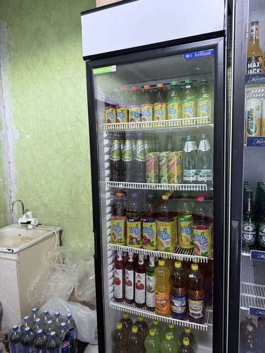 Холодилник жаксы істеп тур