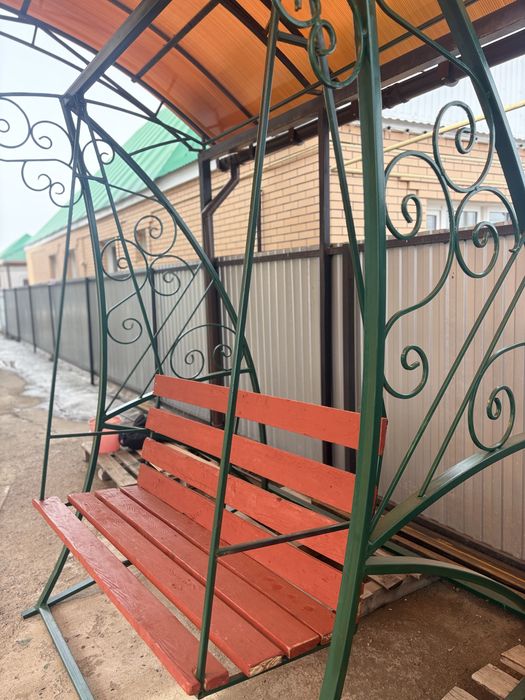 Качели удобные для сада улицы