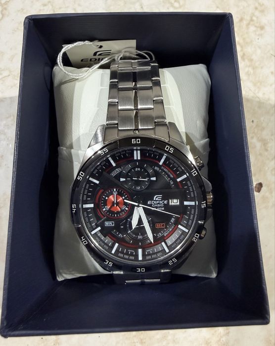 Нов мъжки часовник Casio Edifice EFR-556DB-1AVUEF