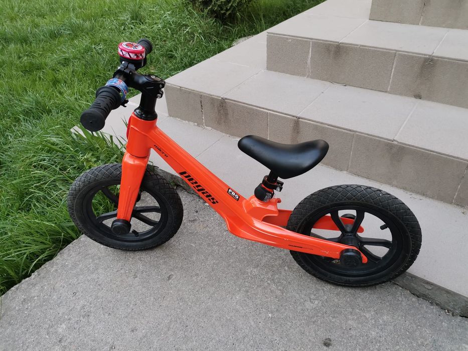 Bicicleta Pegas fara pedale 12 inch