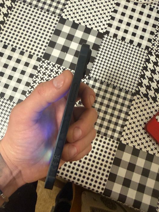 Vand iphone 14 128gb