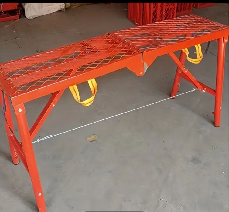 Сгъваема работна платформа / мини скеле – метална конструкция