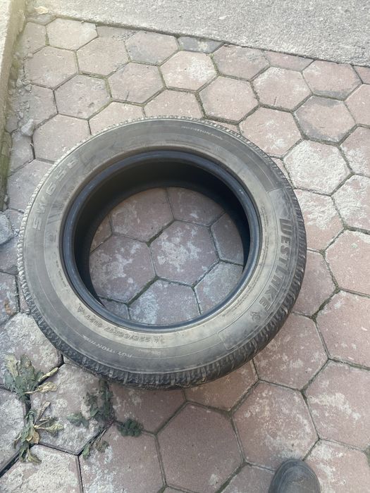 Шины зимние б/у.