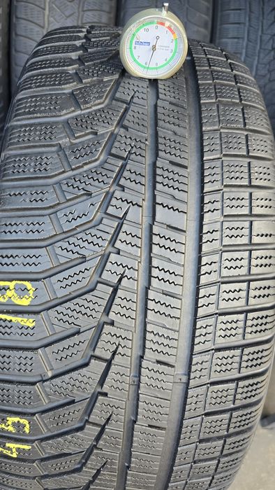 2 anvelope iarnă Hankook 235/45/18 - transport gratuit