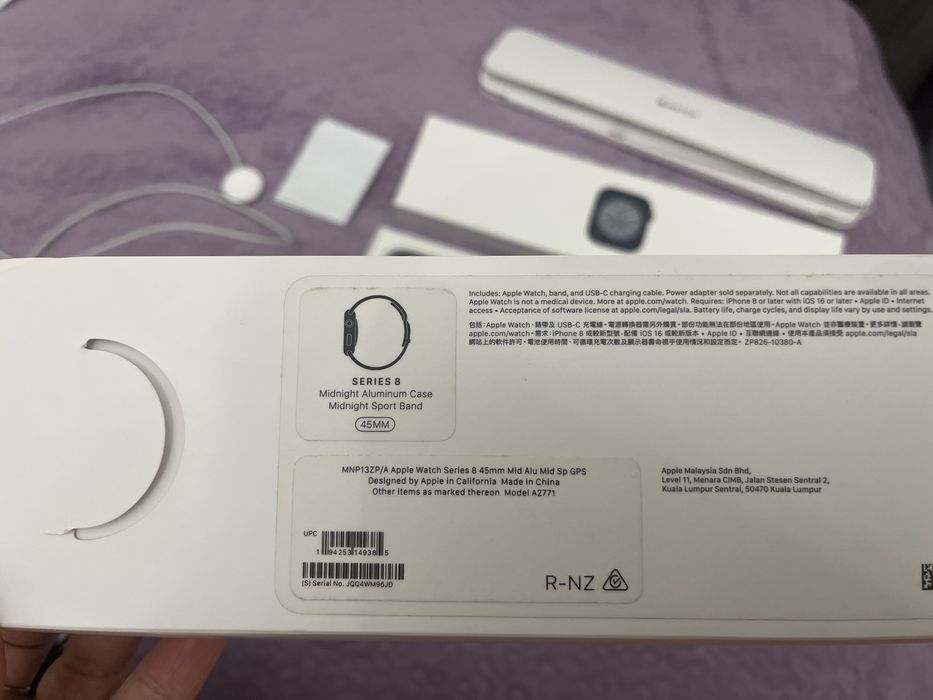 Часы Apple watsh  8