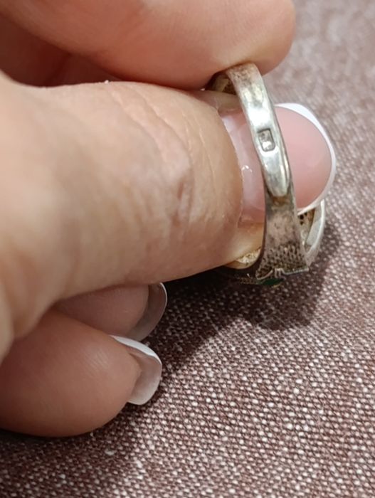 Кольцо с сердоликом. Старый Китай.