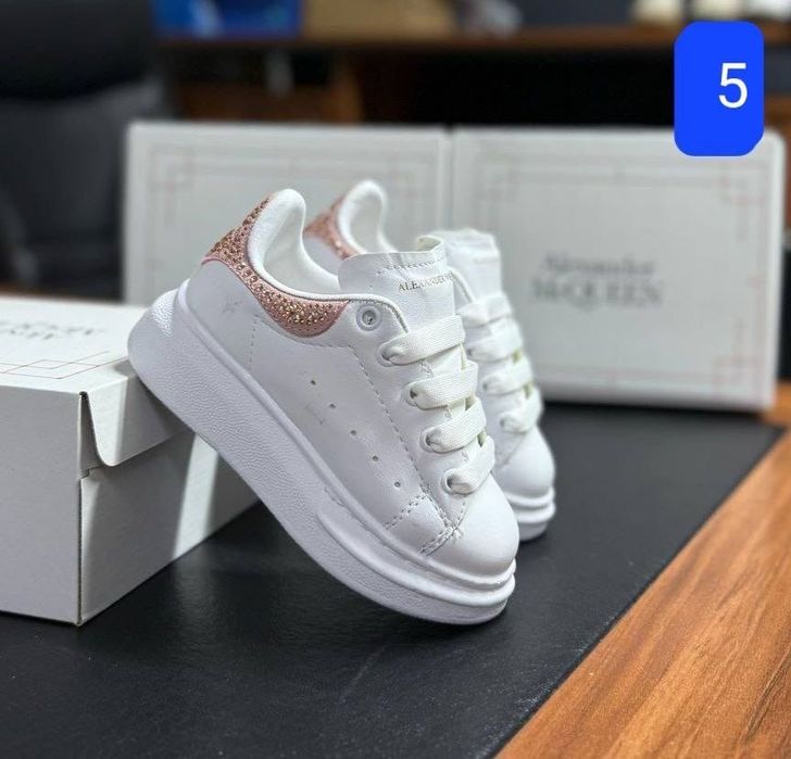 Adidasi unisex 21/33