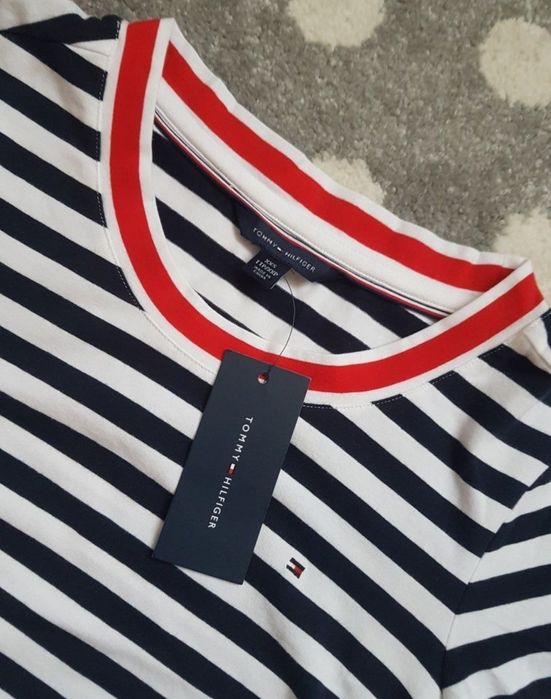 Rochita Tommy Hilfiger marime Xs-S