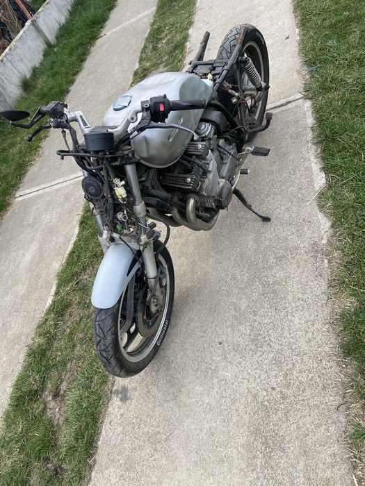 Yamaha xj900 , proiect cafe racer , sau dezmembrez