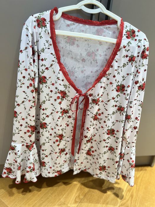 Naketka Ayollar kiyimi