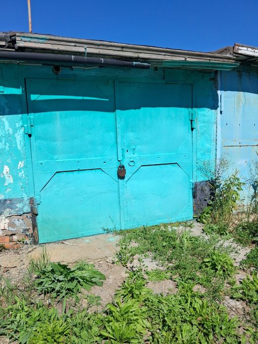 Продам гараж в центре города