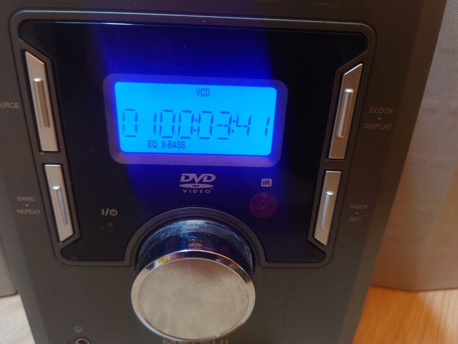 Micro sistem Matsui DVD/CD/Tuner!! Citește anunțul