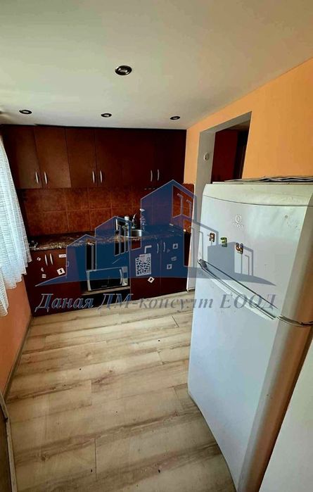 Продава се Къща в Шумен, Добруджански - 50 кв.м за 2550 €/кв.м - Снимка #2