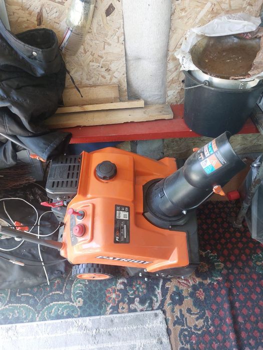 Снегоуборочная машина