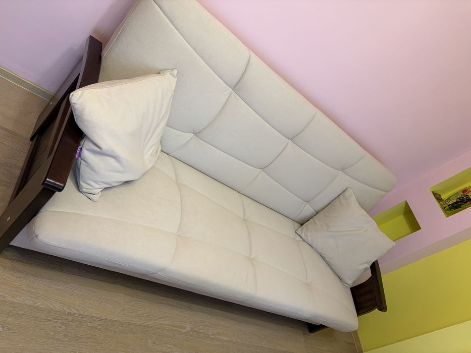 Отличный Диван и Кресло