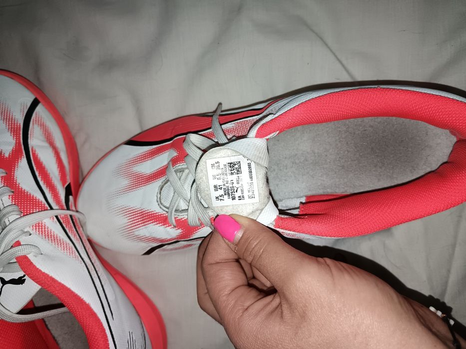 Продавам Стоножки Puma