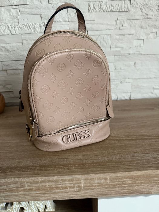 Дамски чанти Guess, Liu Jo, Mohito и други