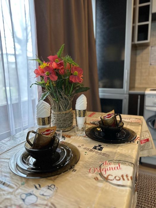 Сдам 3х квартиру ЛЮКС на площади Ушанова(Каспи рэд,рассрочка и т.д)