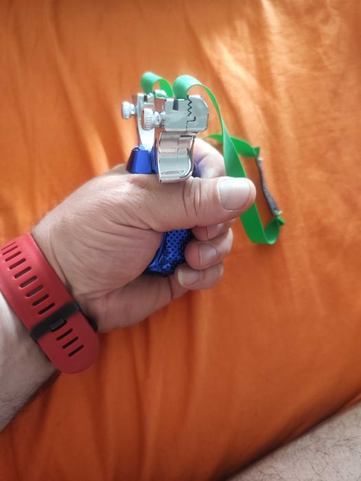 Оригинална жилка с кожен калъф