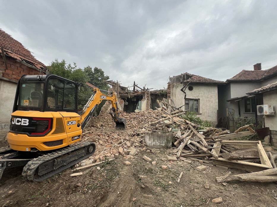 Услуги с Багер и Самосвал Ботевград